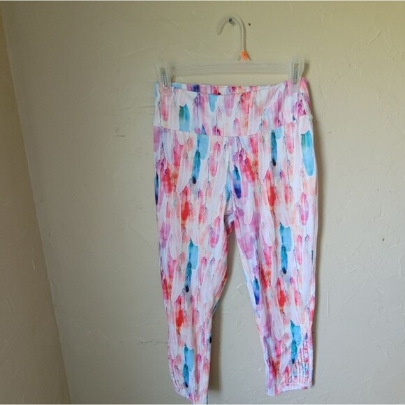 Madden NYC painted feathers print leggings, size S.  Like new - Picture 2 of 4